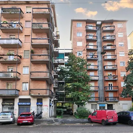 Primopiano - Amadeo 32 * Milán